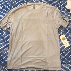 Vuori Grandview Tech Tee